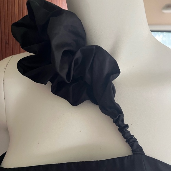 The Femm Georgia Gown - Picture 3 of 10